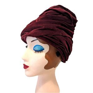 Vintage 40s/50s Walter Muller Burgundy Velvet Turban Hat, Pink Satin Lining